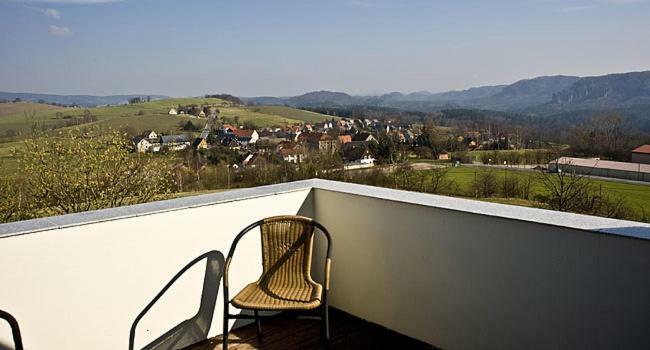 Panorama-Apartments Weinberghaus Mittelndorf Exterior photo
